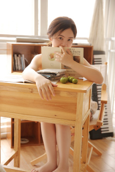 甜甜小妹MV在线观看